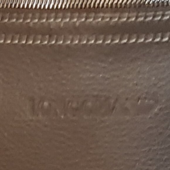 Longchamp Very Soft Thick Leather Bag - Picture 13 of 14
